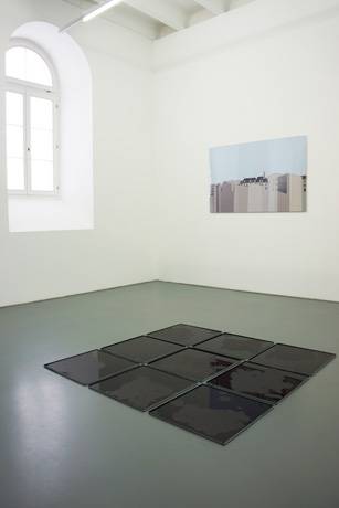 Ausstellungsansicht  &raquo; Klicken zum Vergr&ouml;ssern ->