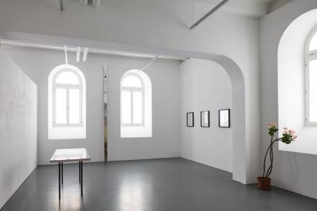 Zeichnungen und Wandarbeiten  » Klicken zum Vergrössern ->