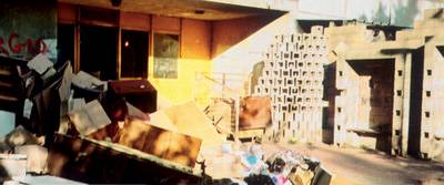 La Courneuve, 2003-05.  &raquo; Klicken zum Vergr&ouml;ssern ->