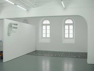 black&rsaquo;floor, 2007.  &raquo; Klicken zum Vergr&ouml;ssern ->