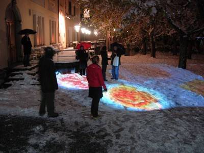 URSUL APALLA, Vorgarten zur Kunst, 2007.  » Klicken zum Vergrössern ->