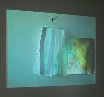 URSULA PALLA. Flowers V, 2004.  » Klicken zum Vergrössern ->