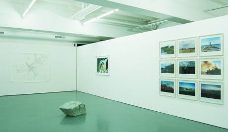 Ausstellungsansicht  &raquo; Klicken zum Vergr&ouml;ssern ->