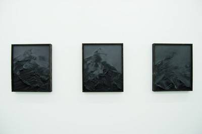 TeDeum. Ohne Titel, 2009. Ohne Titel, 2009. Ohne Titel, 2009.  » Klicken zum Vergrössern ->