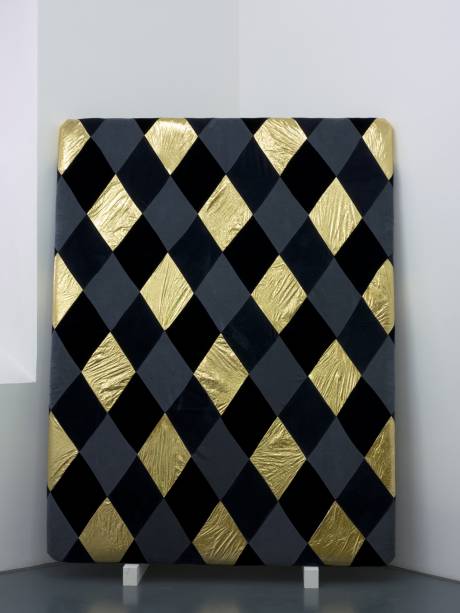 desirable glow, 2012.  » Klicken zum Vergrössern ->
